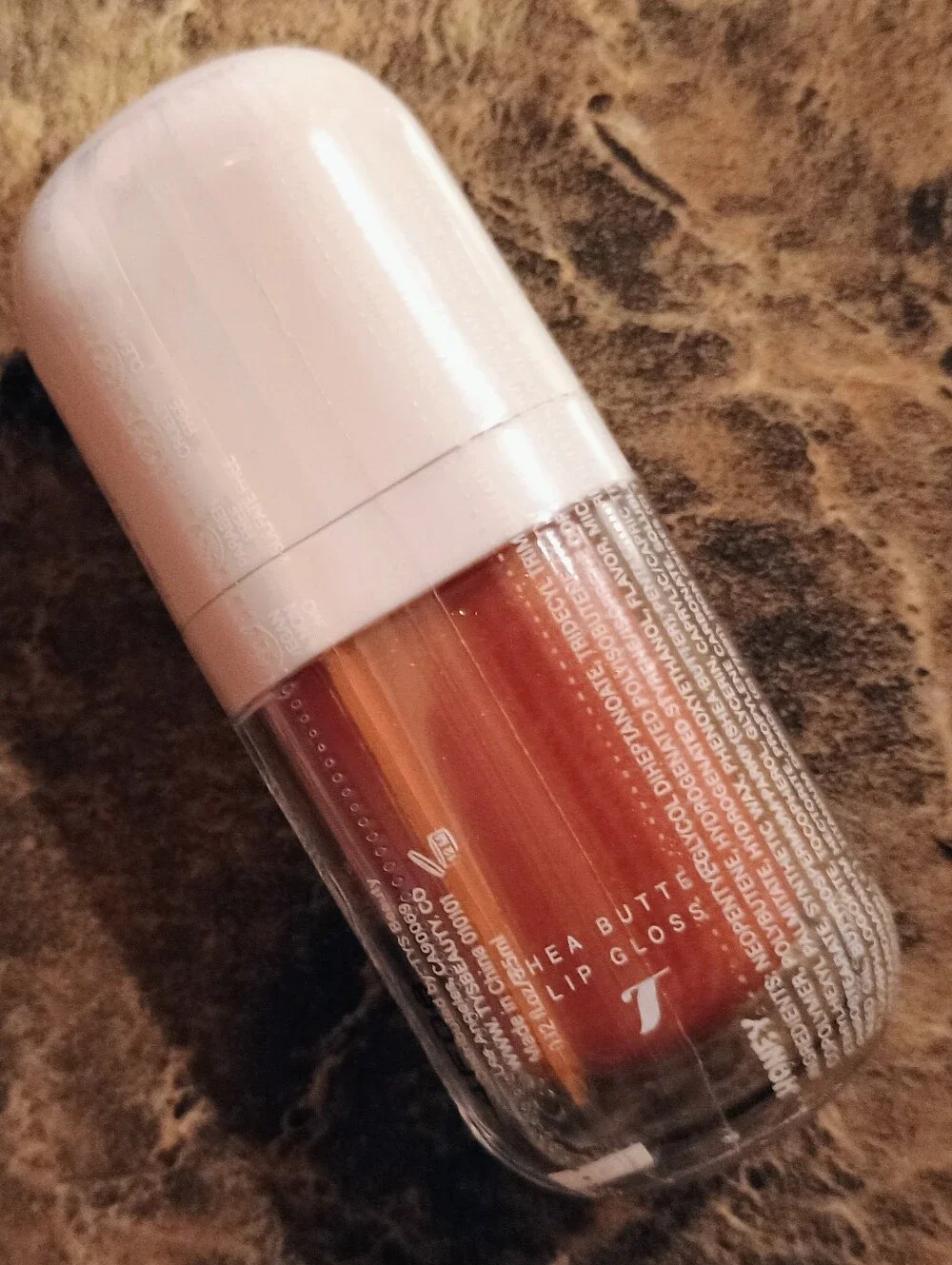 TYS High Shine Lip Shea Butter Honey